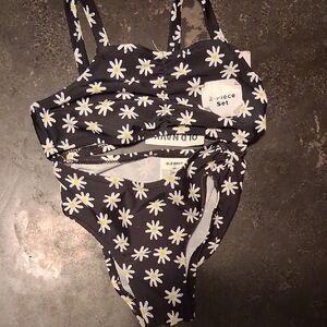 Gorgeous BNWT Old Navy 2pc Set Sz 2T